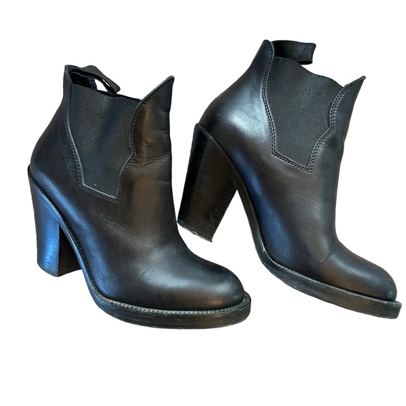 ACNE STUDIOS STAR BLACK LEATHER BOOTIE CHELSEA ANKLE BOOTS EU 37 US 6½ - Picture 3 of 6